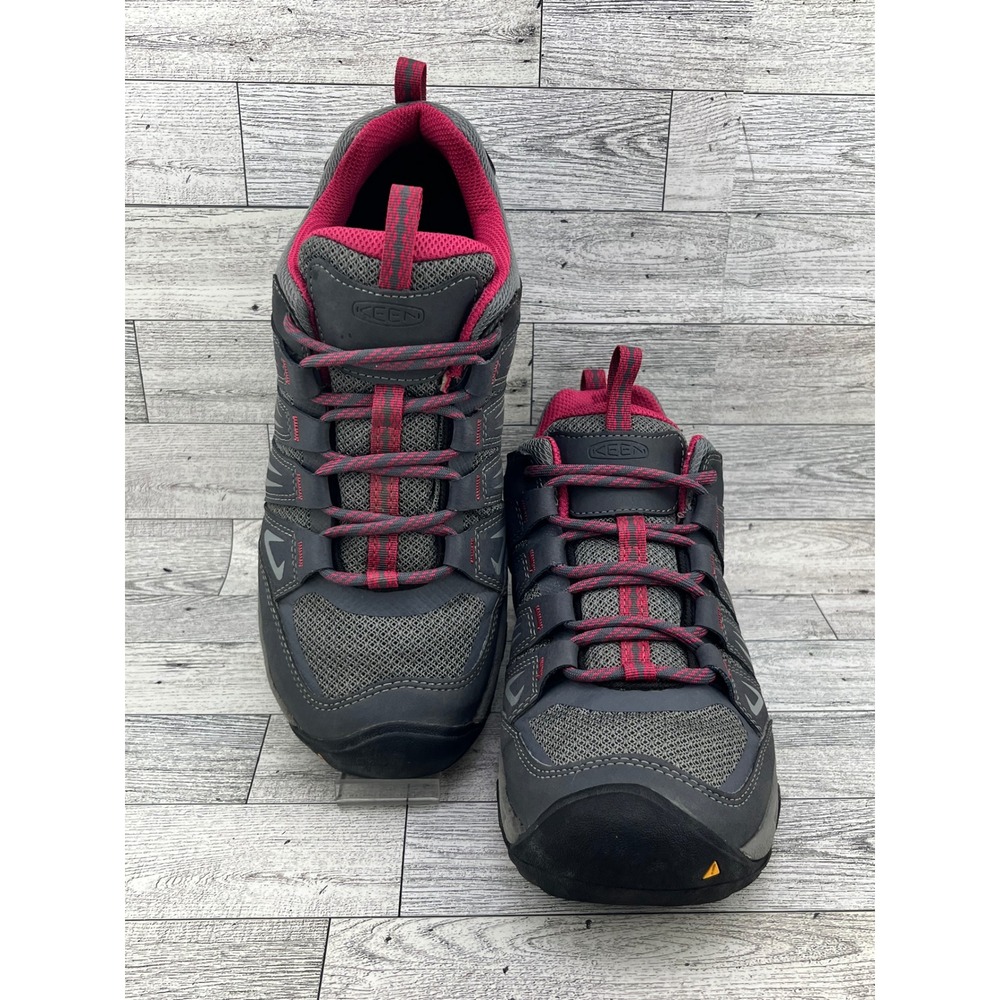 Keen Voyageur Women Hiking Shoes Gray‎ Magenta Leather Mesh 1015364 Size 9.5
